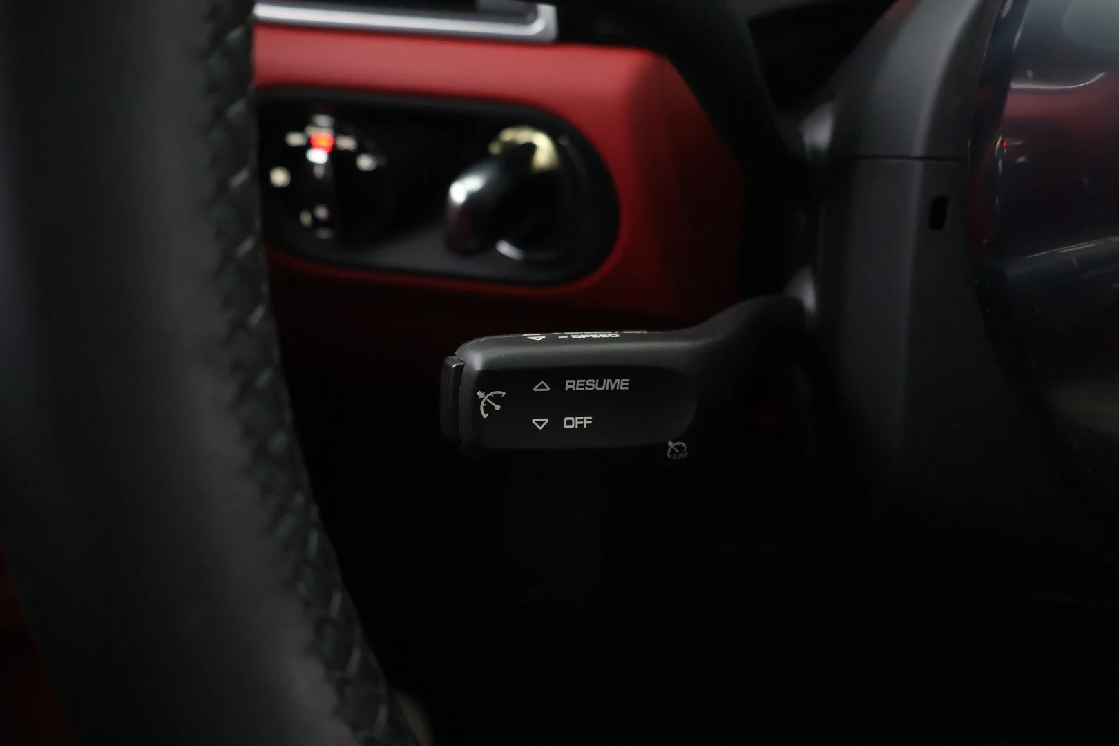 Car Image - 5amvhMTdIWAXPbyhe9Uoik