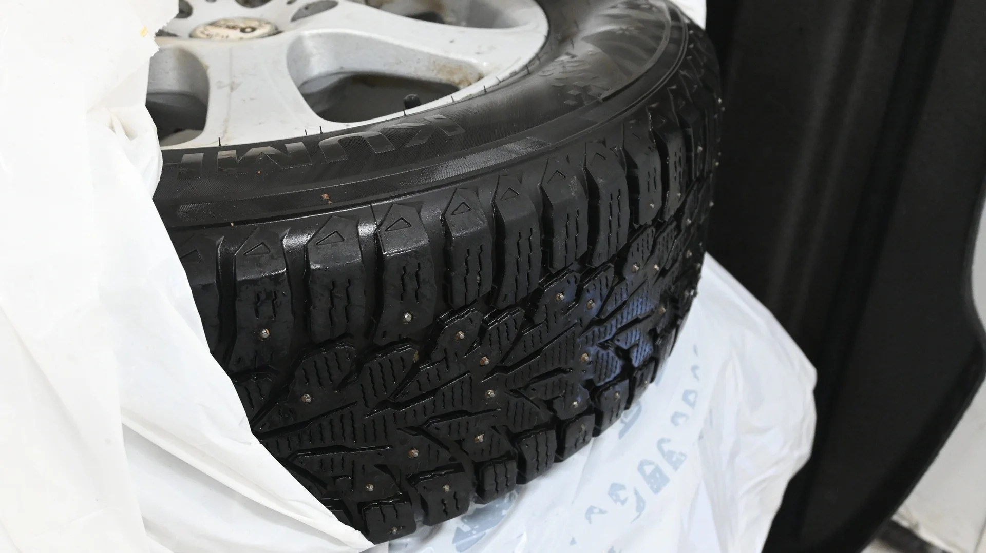 Car Image - 1zqHZtKZq20ad3S3nesSCt