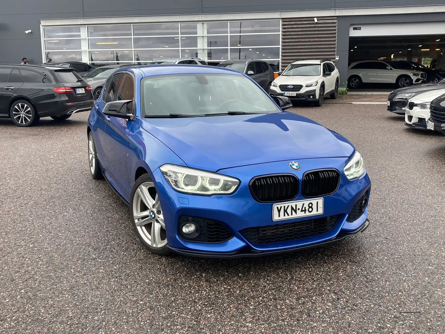 Car Image - 347nkZiS0XDBbC9dEZnVOP