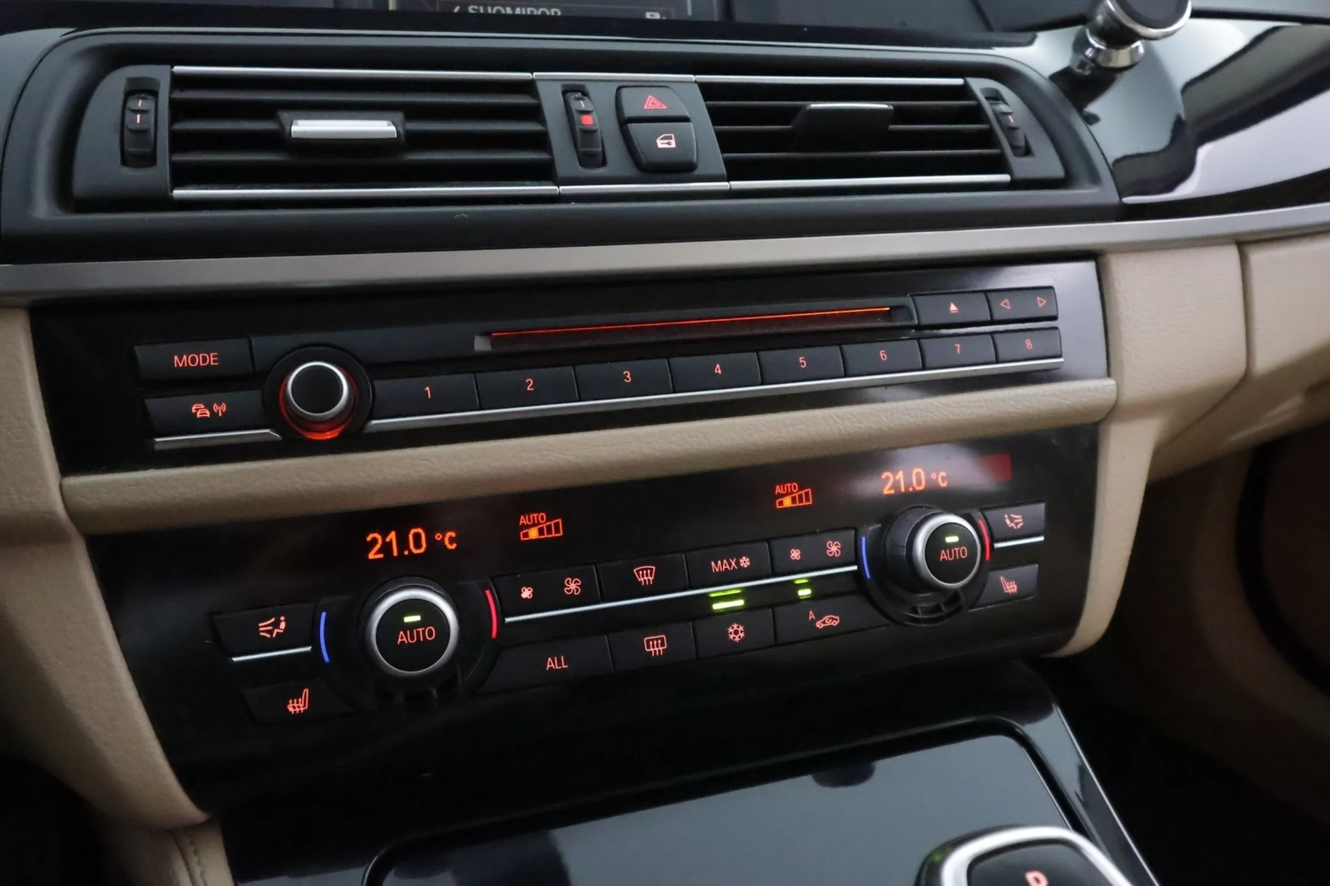 Car Image - 71eQD3spoA5qgWLfRB1tct