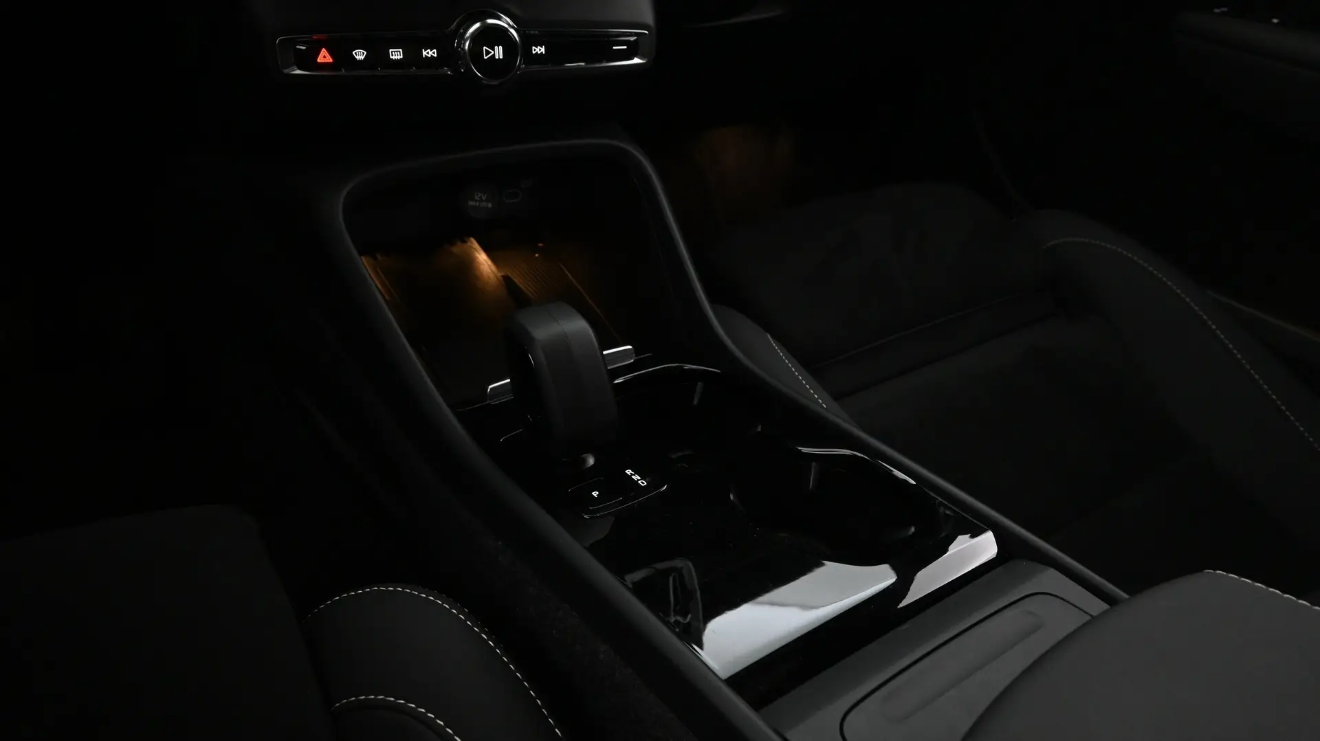 Car Image - 5BGpzTHAe1FfsXqZPiHbWo
