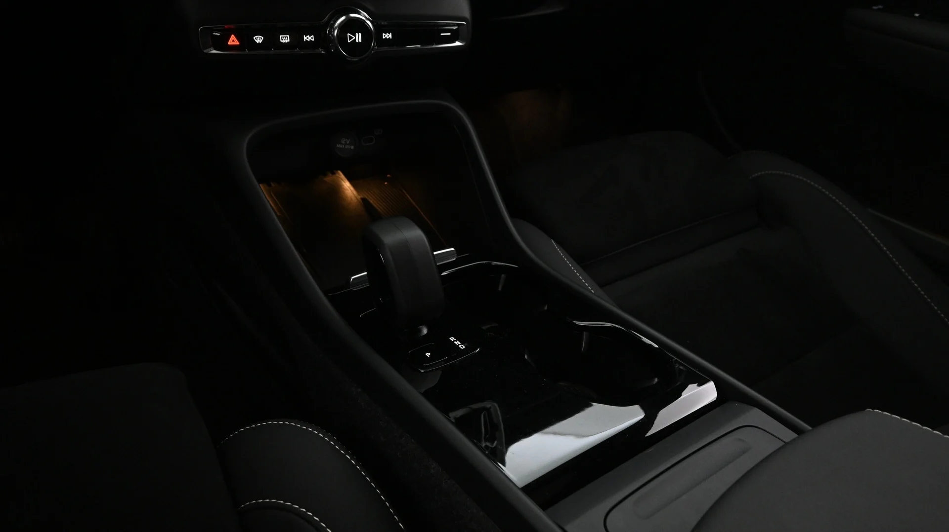Car Image - 5BGpzTHAe1FfsXqZPiHbWo