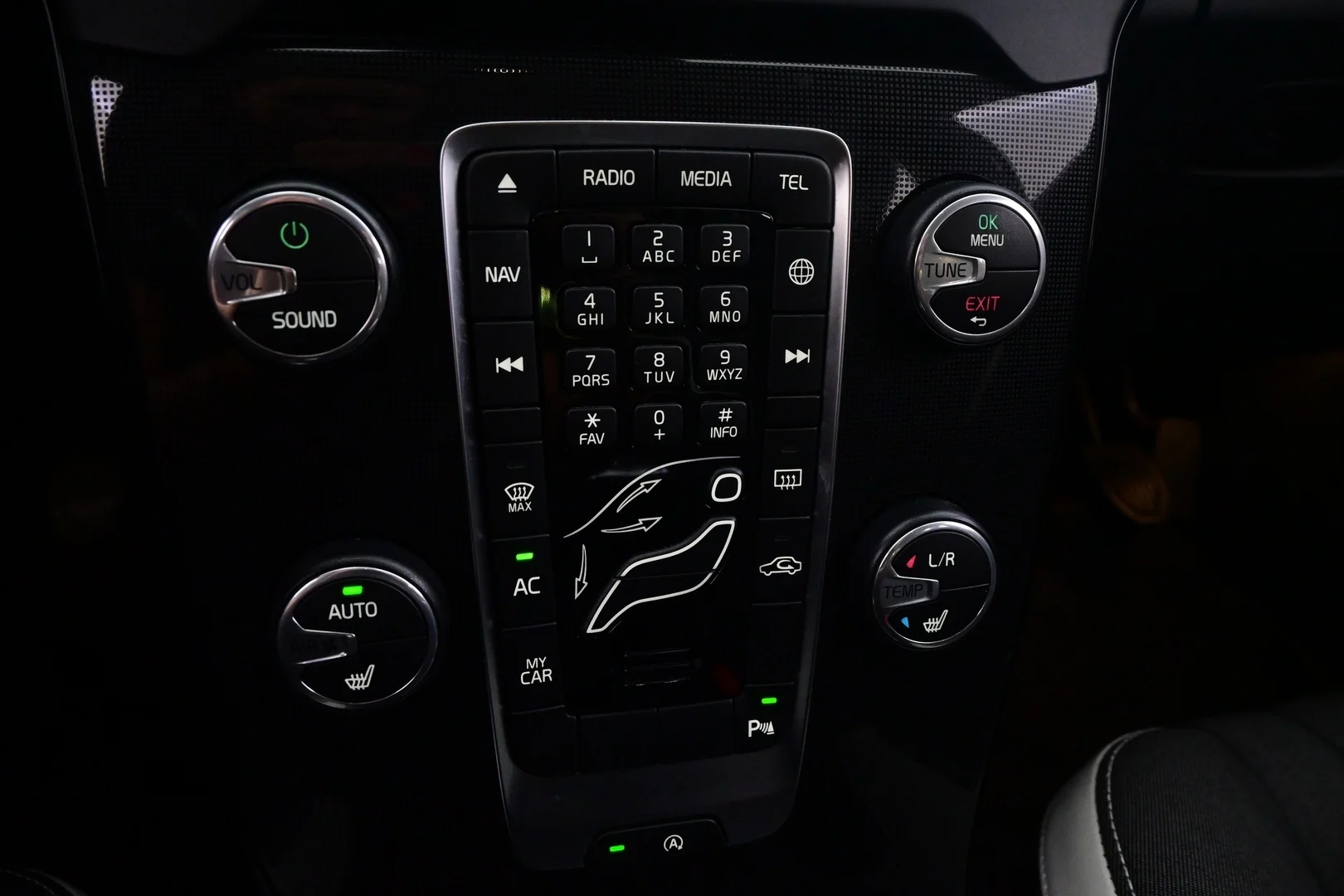 Car Image - 4mdtfUcZgnmaWz3L591bi5