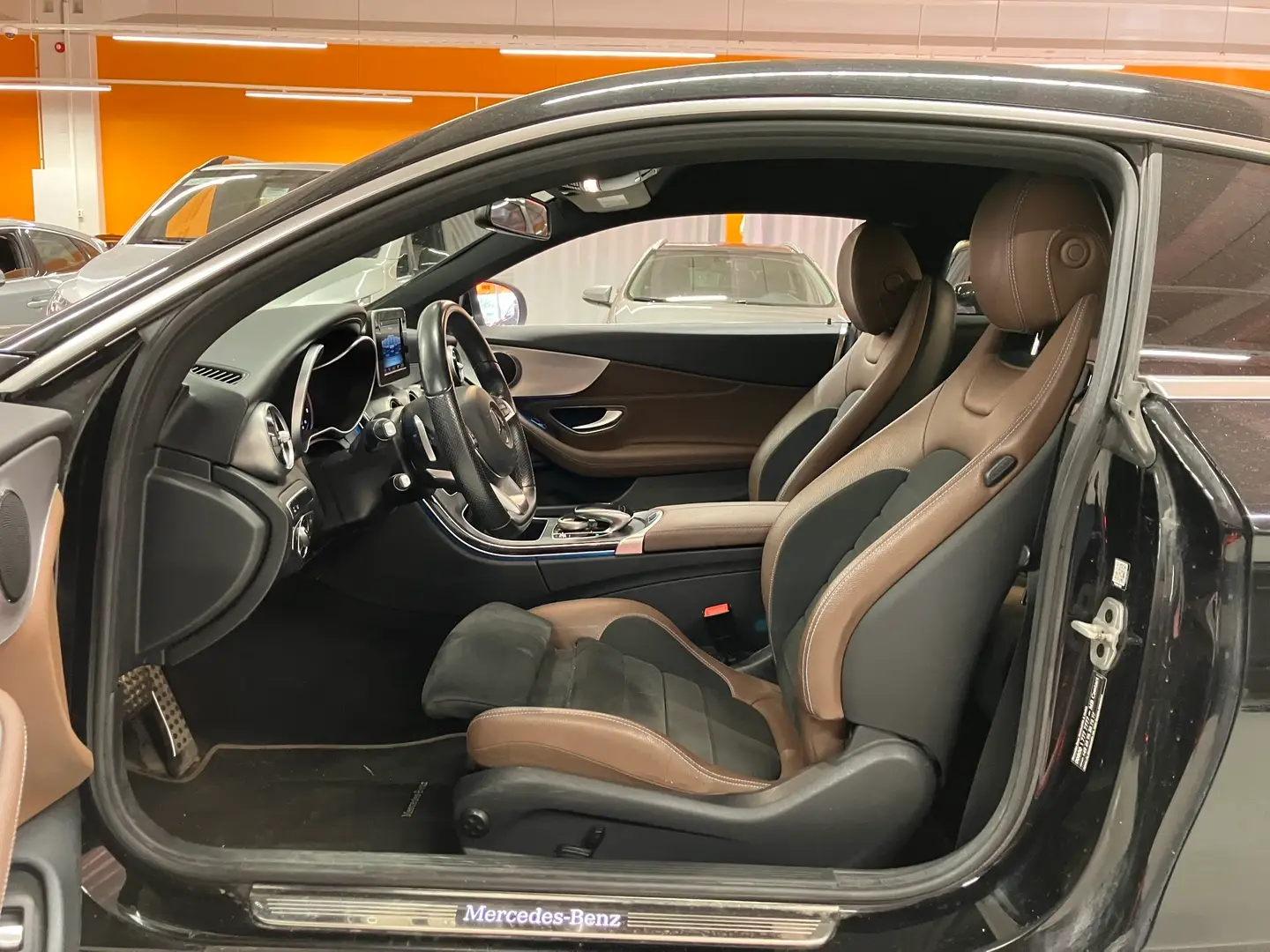 Car Image - 6AR1tsrBgXS8L1w214uUwO
