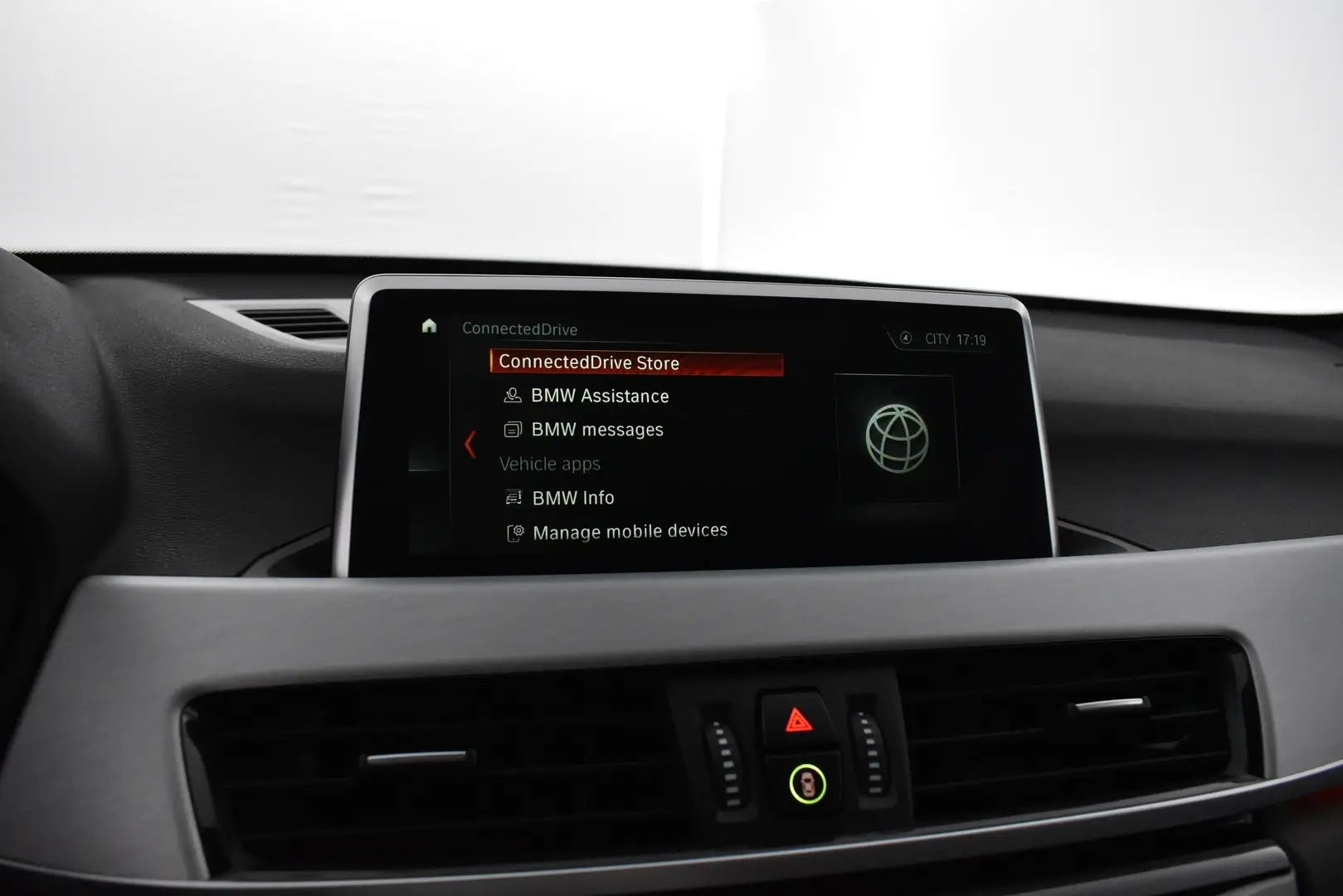 Car Image - 1BcrXf7zM4VyWaR5oYEuRp