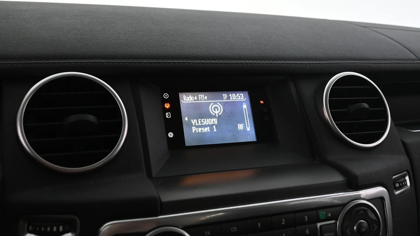 Car Image - 7uQI9fxLol23hClxZmK2sv