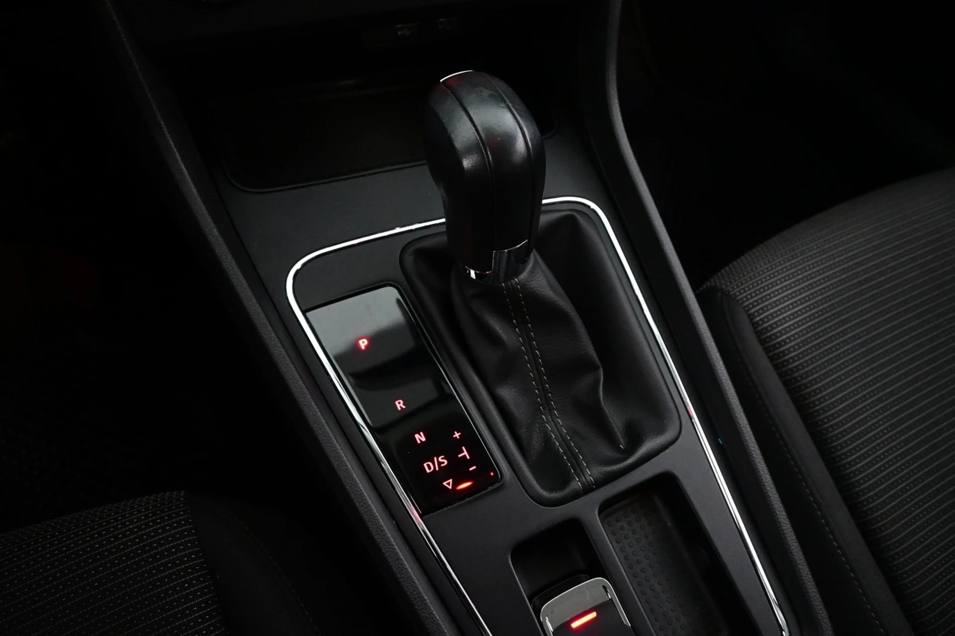 Car Image - 17tF6SxMc5lR0NrBCLfHqv