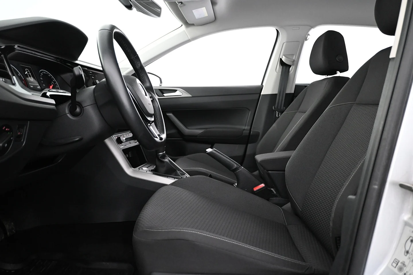 Car Image - 5LG4nS386cEfgvbYPtTG3j
