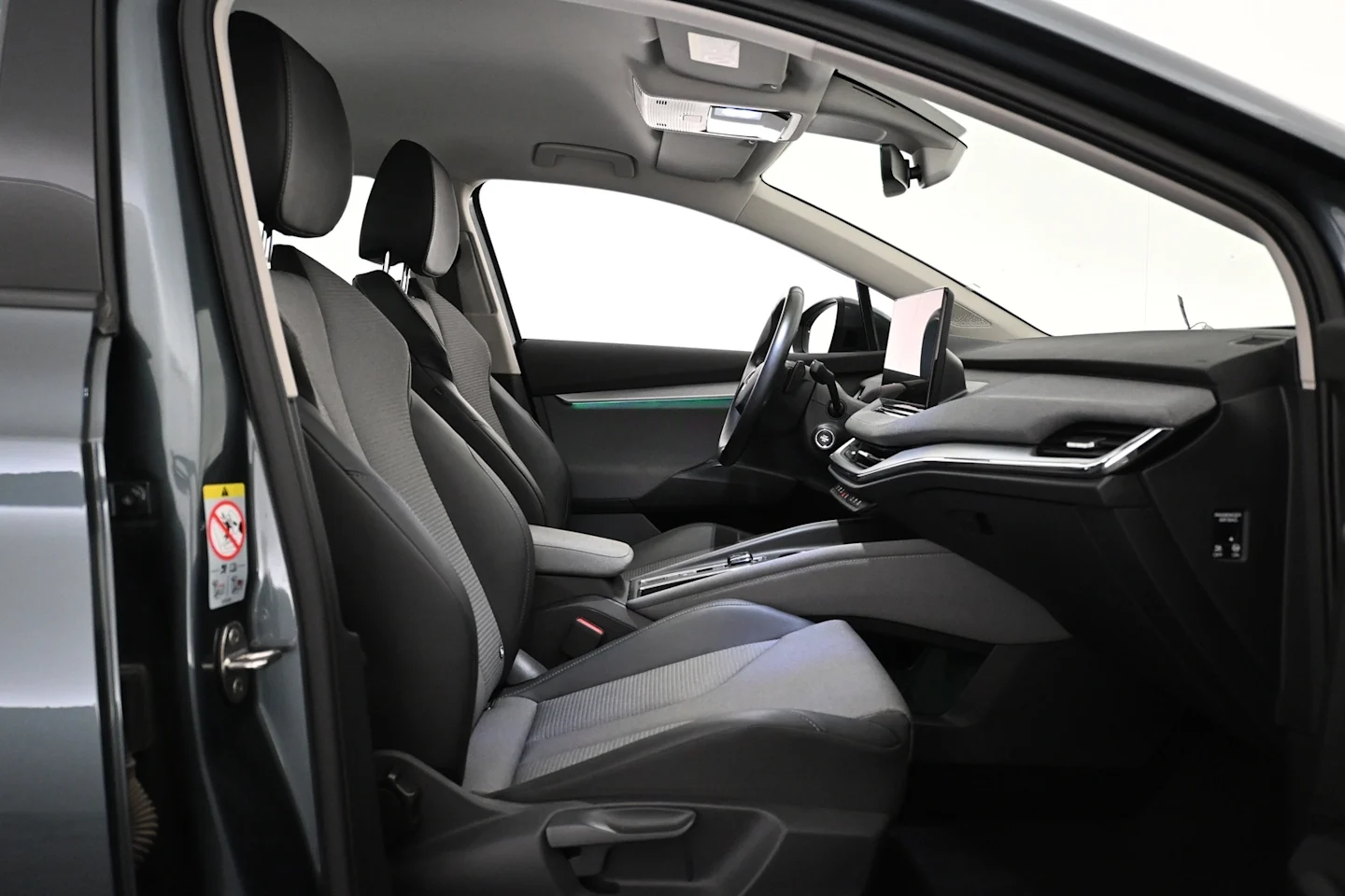 Car Image - 5xnCBnUjjXf2VUtVNMZV9M