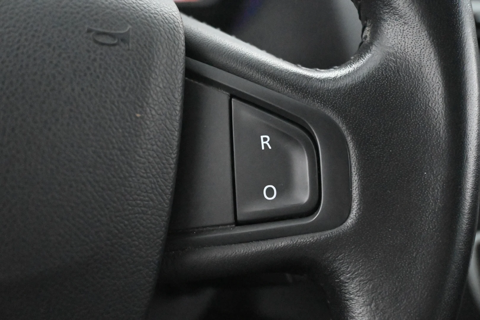 Car Image - 7cw0kXgJYNLVfUiTIq70S3