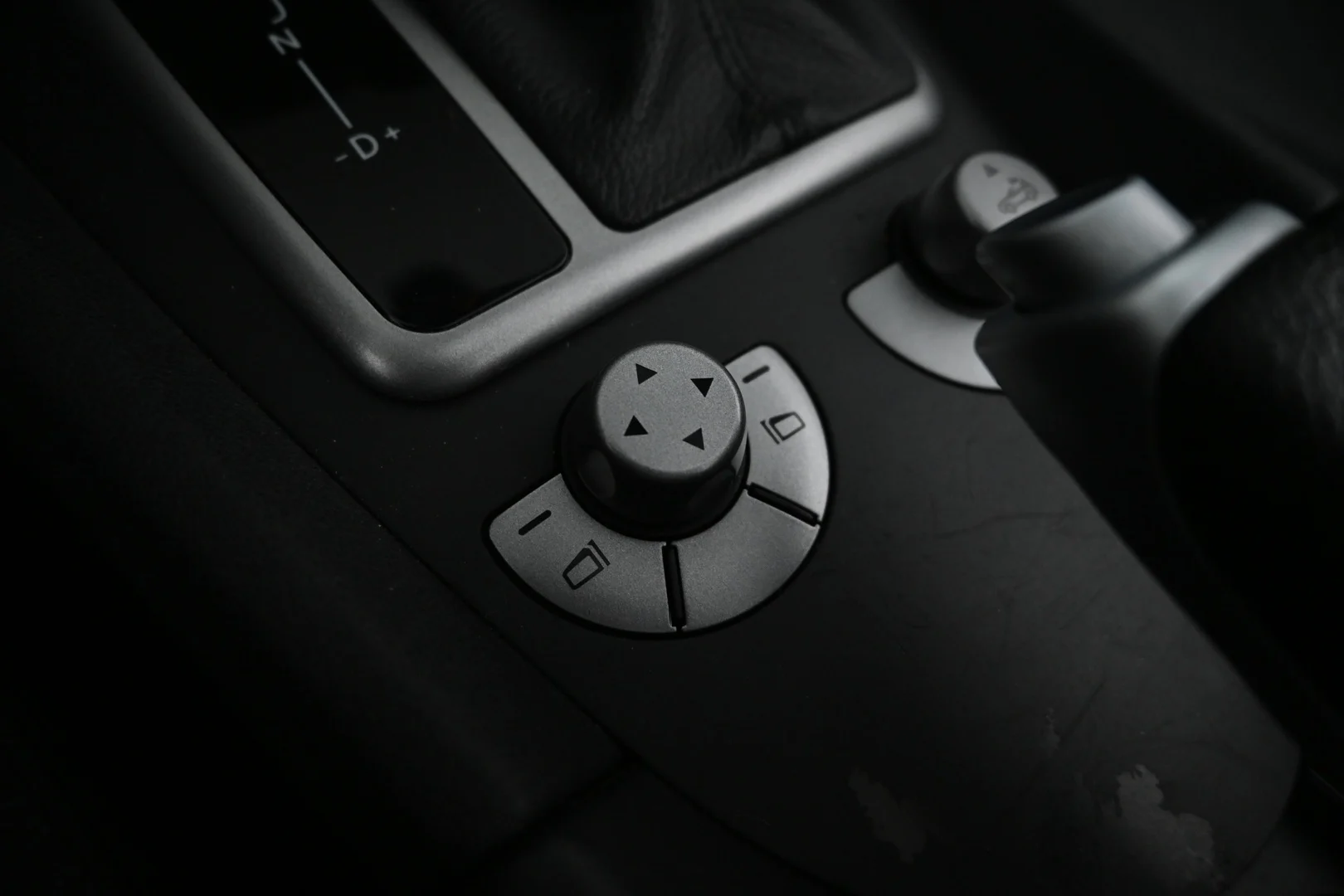 Car Image - PENoQeDSoO0Md1p0c56db