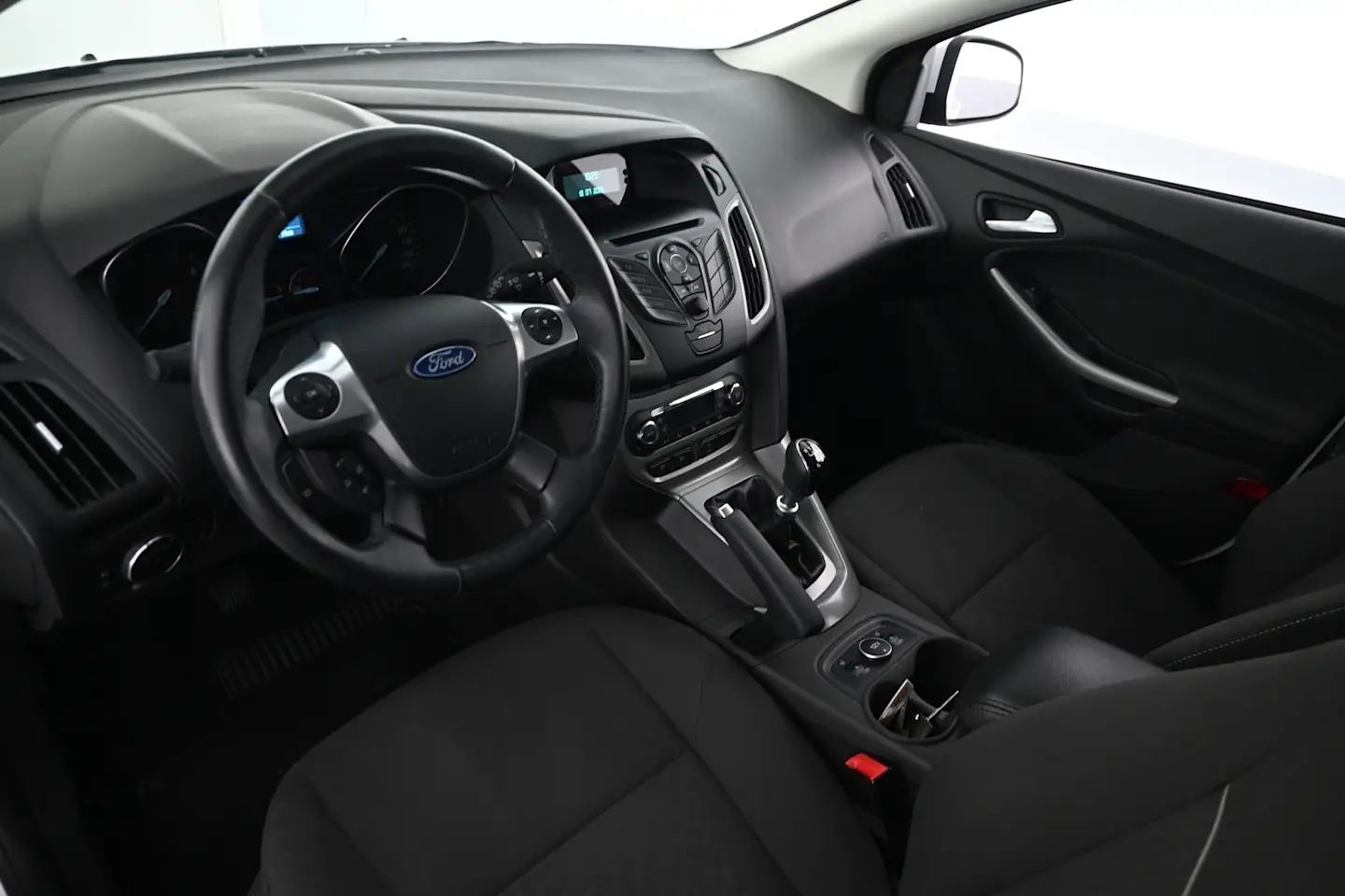 Car Image - 7ztdS8BEADw4iwDW1hOwoj