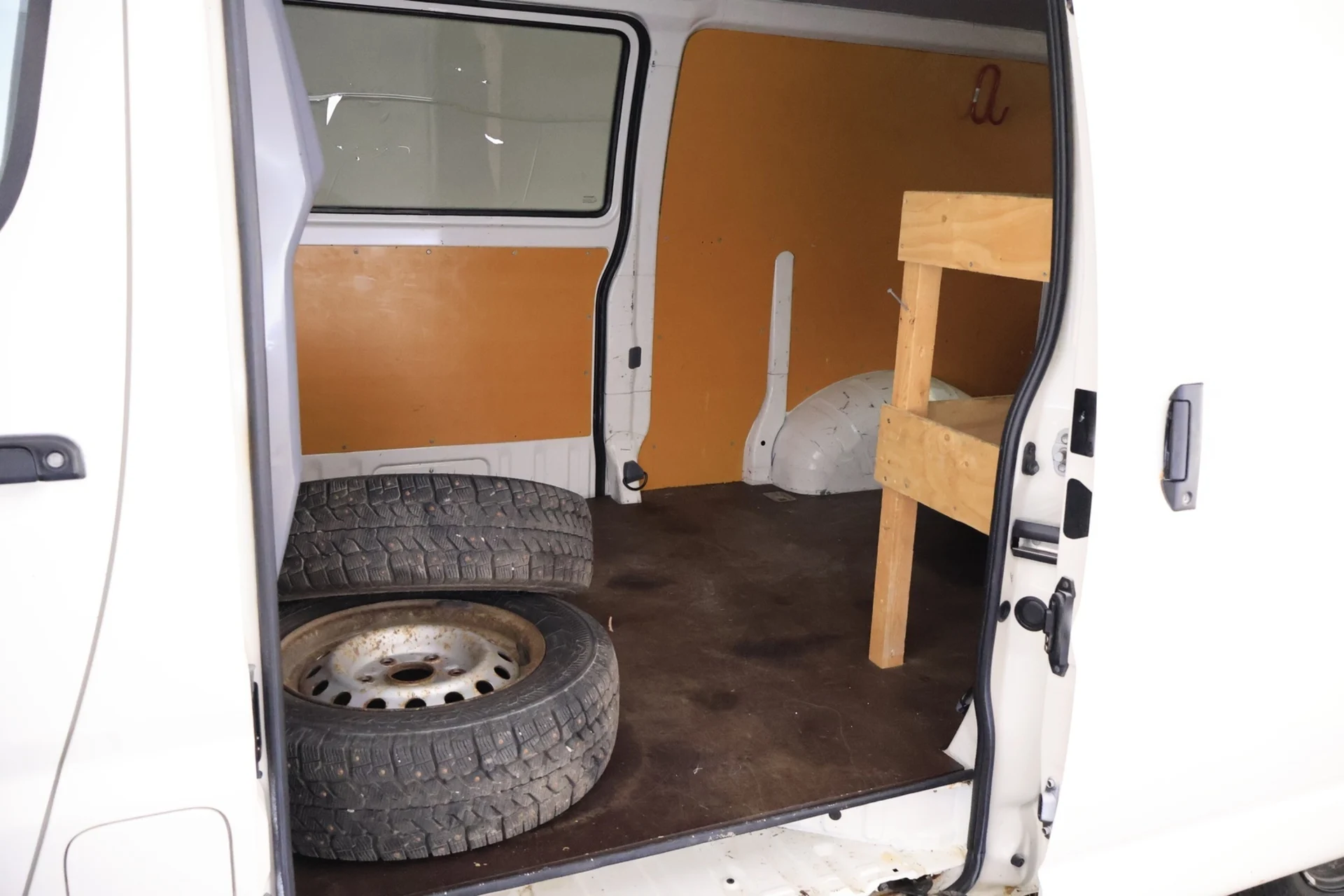 Car Image - 2wh6yBqoDrNYlXkDcTHITf