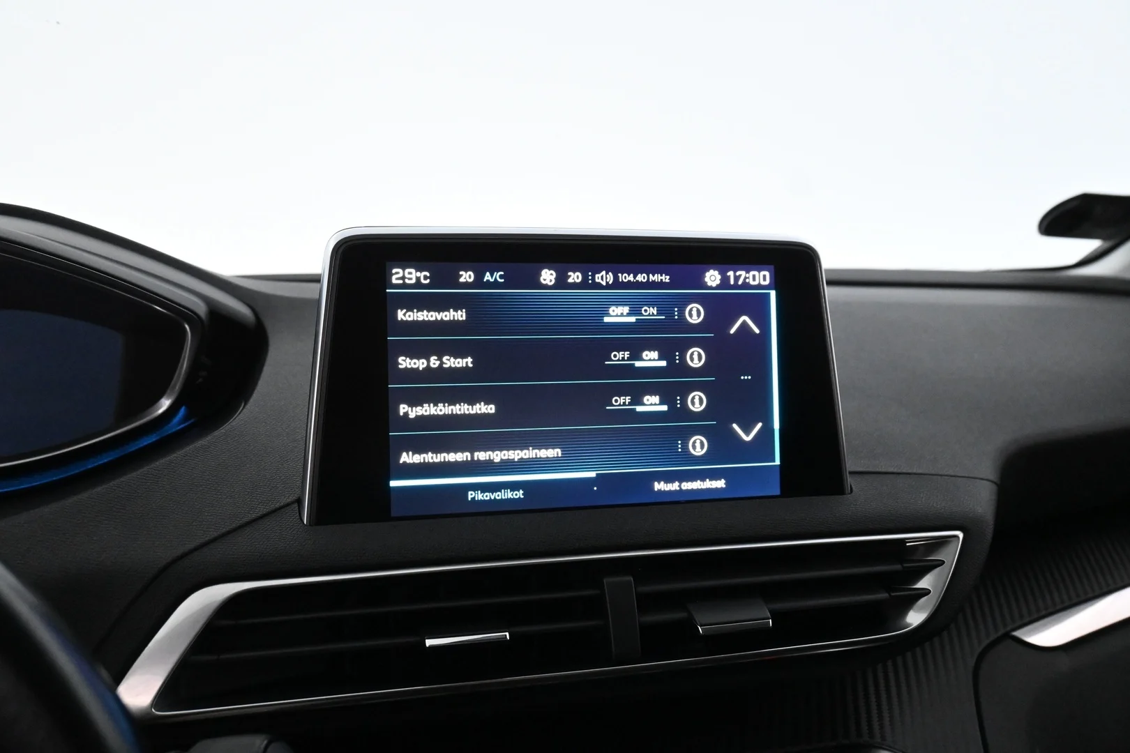 Car Image - uhUsrXrwnJyAHMLkf275H