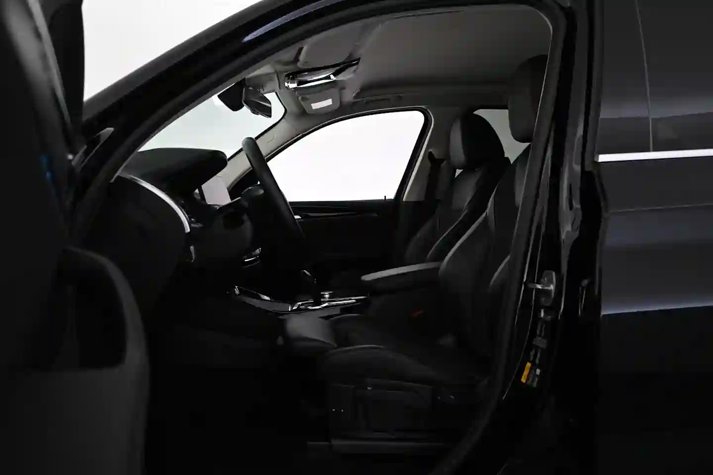 Car Image - 5lIqnjEwqGniyC9H95Pio9