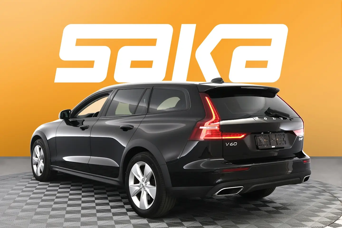 Car Image - 3UXY5NHxQBB8qnZgdzFb1w