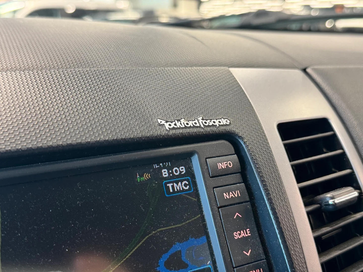 Car Image - 3ahR8ch9ho5ClEB2IY9aQo