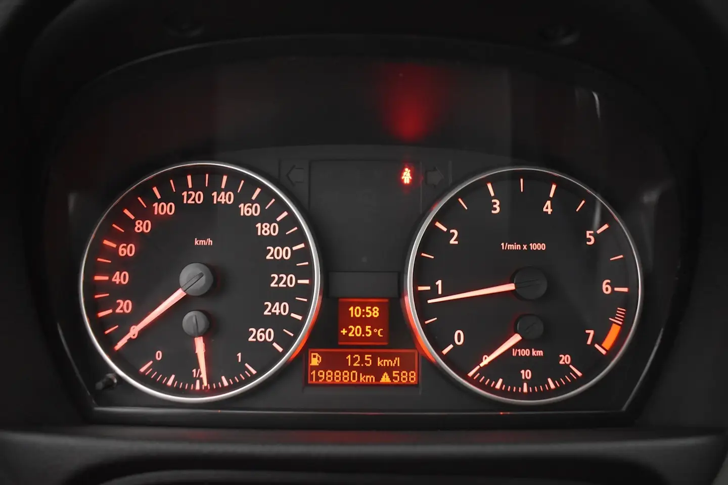 Car Image - 1tKI6T6MBNiGmynYdgencS
