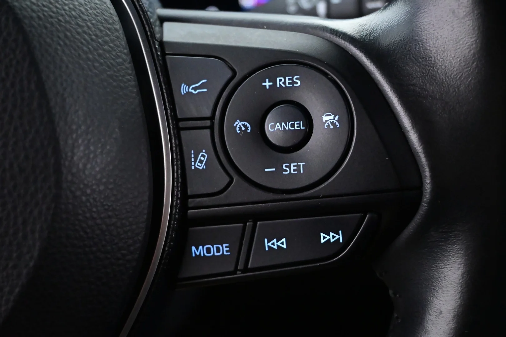 Car Image - 1G9OY6wA5ECYGf7NfZENUx