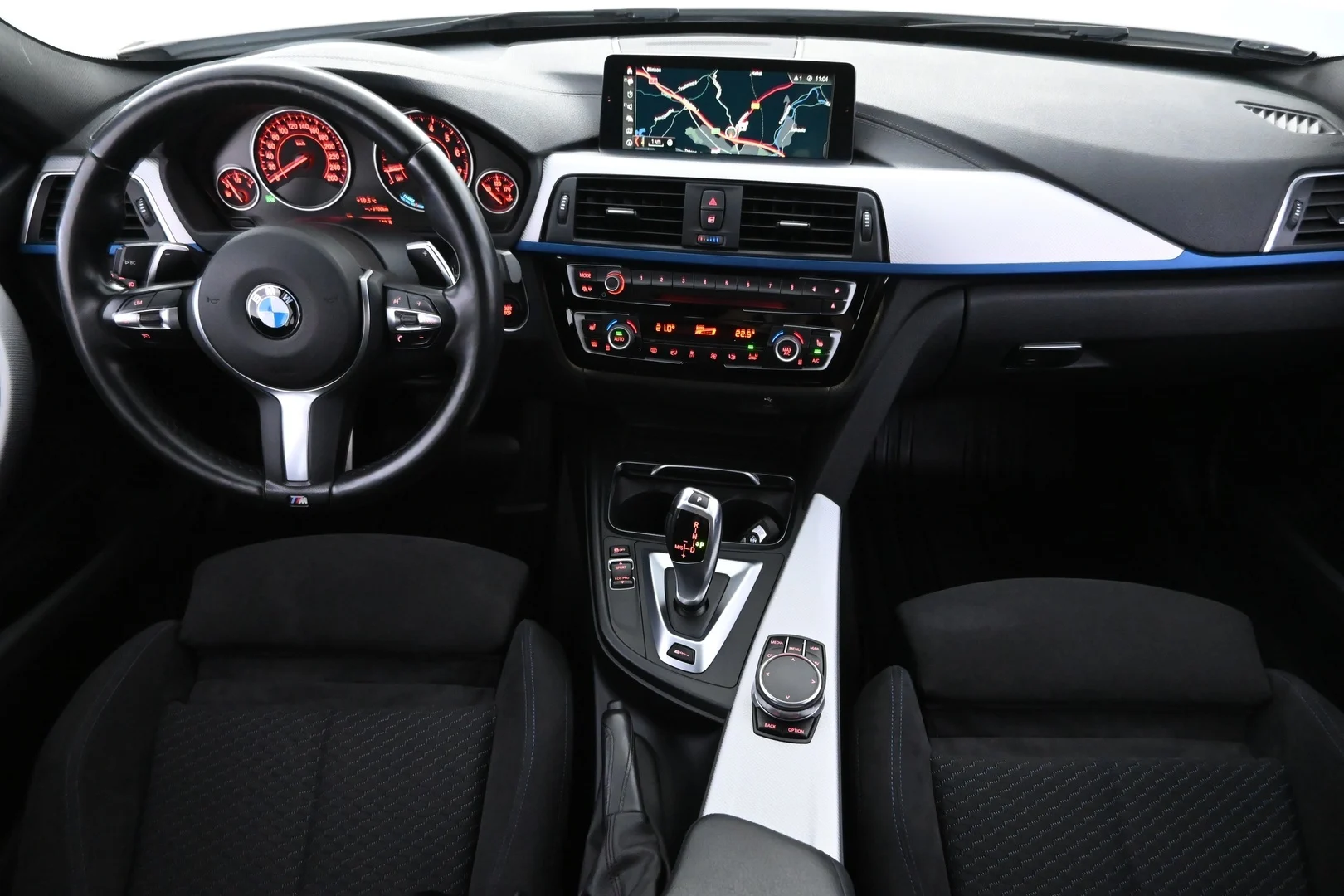 Car Image - 37dHMOSiu8qbABgxg9GzKp