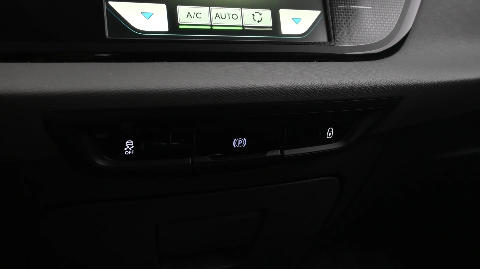 Car Image - 3fS07F8cFHowu1L16V4gPC