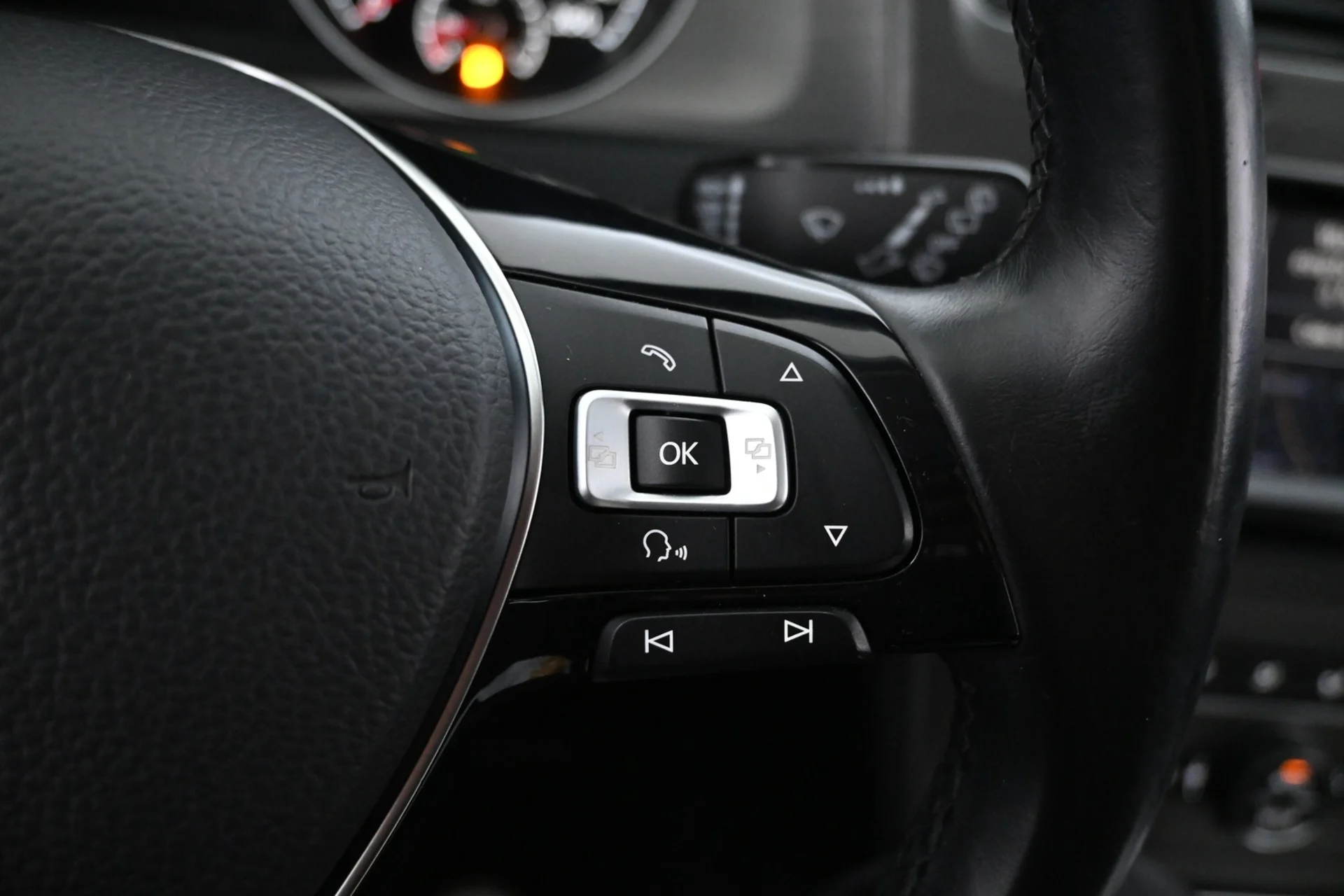 Car Image - 4ab5uD47IFdjPz5PZnKkid