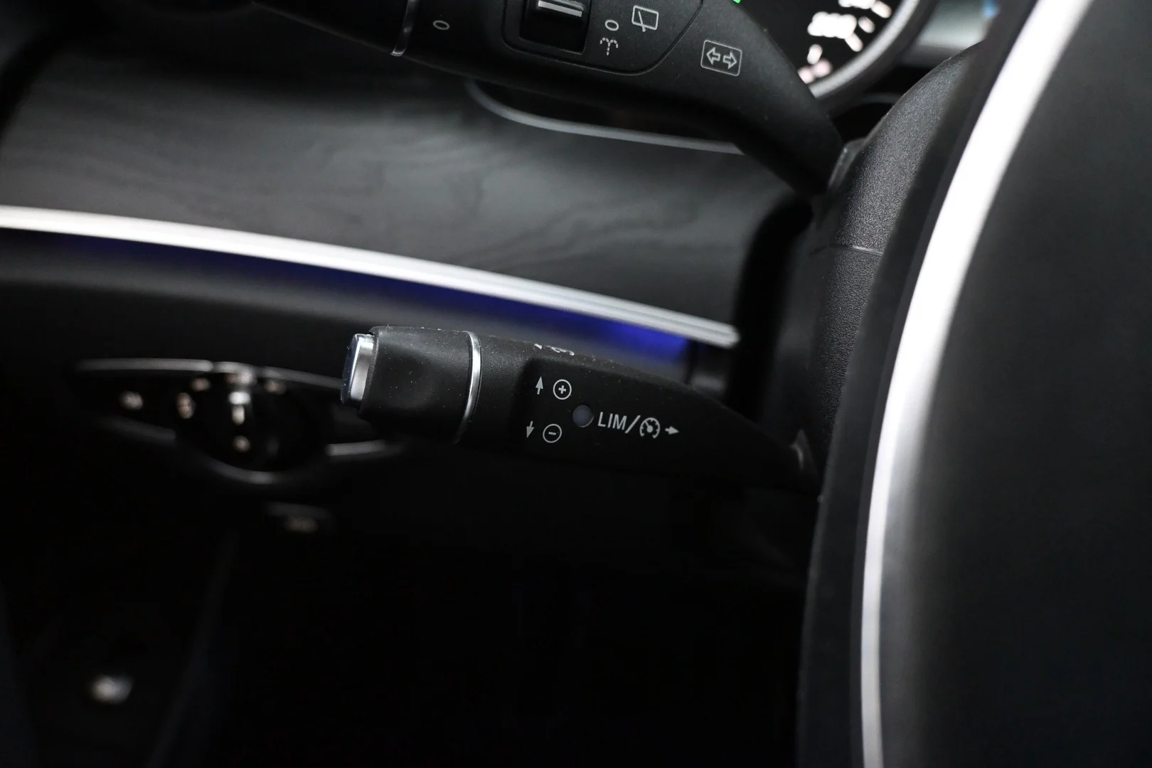 Car Image - 2dUcqF6ZVxps1Lii7VdKuN