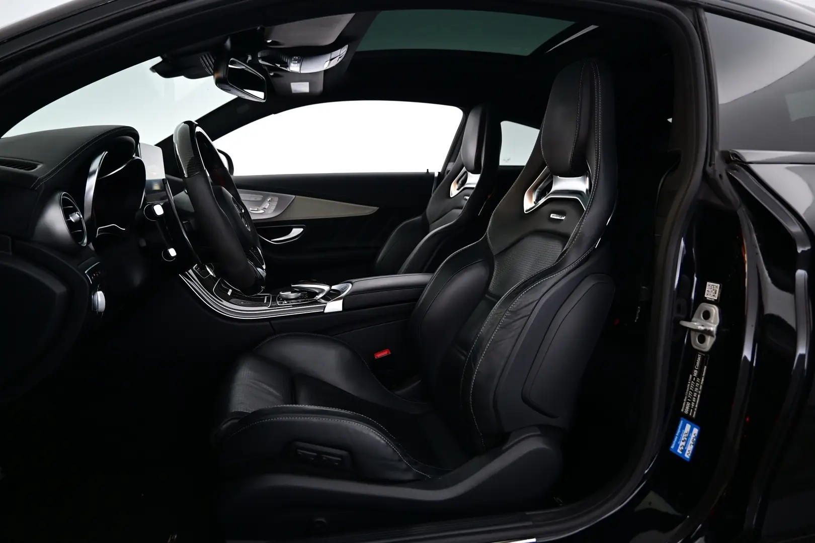 Car Image - 5UtzowFls2S3QdHfGVndjF