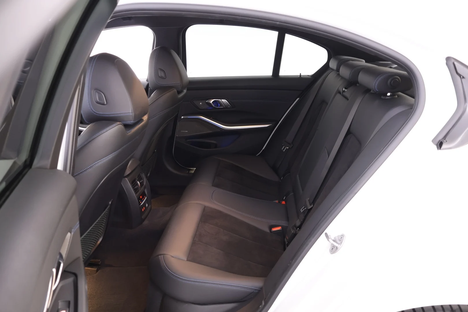 Car Image - 3CaNyqNcaQDao1aGHtd7kQ