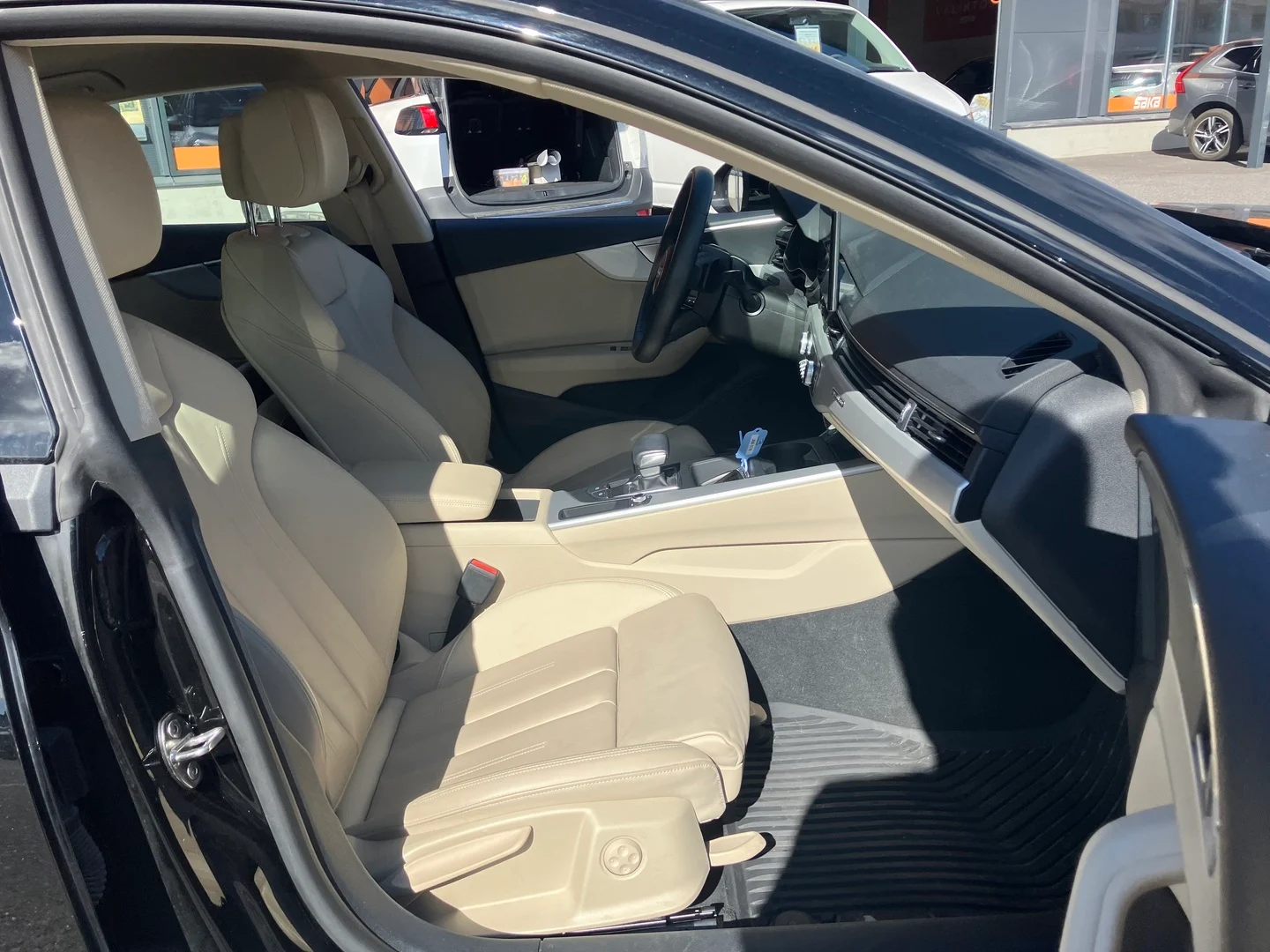 Car Image - 1Mpar57Bm4EUOhXoRNGDjL