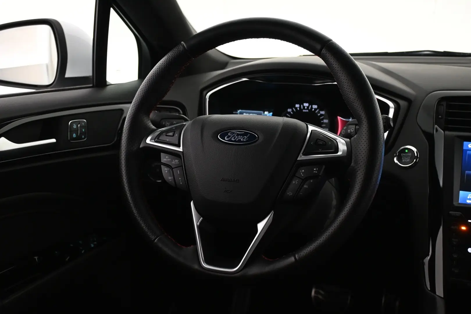 Car Image - 49o12kwdvmhAZfBPMptV7H