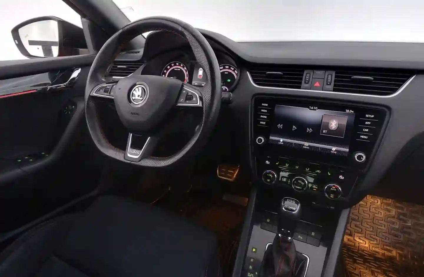 Car Image - 3xk3l3uA7wUvGRkWPh4uJK