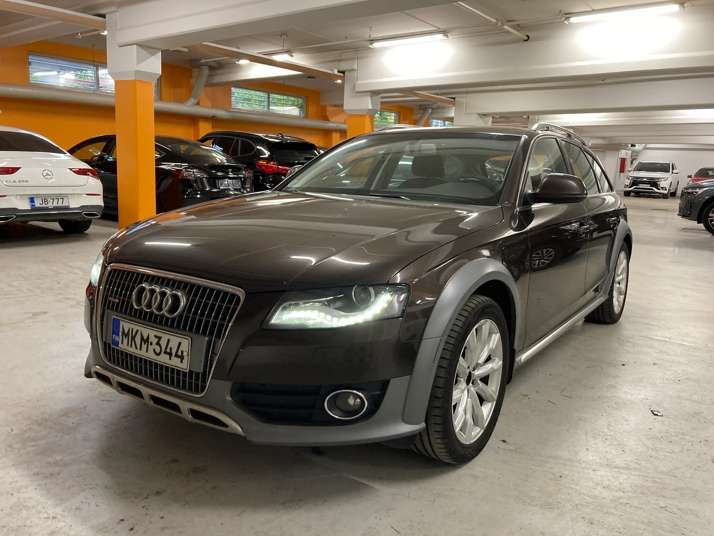 Car Image - 74jxdJIgsKcn1zB2bDuvXF