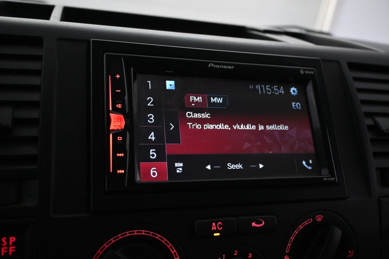 Car Image - SmgBvOg8oTCLvKbQxSGJE
