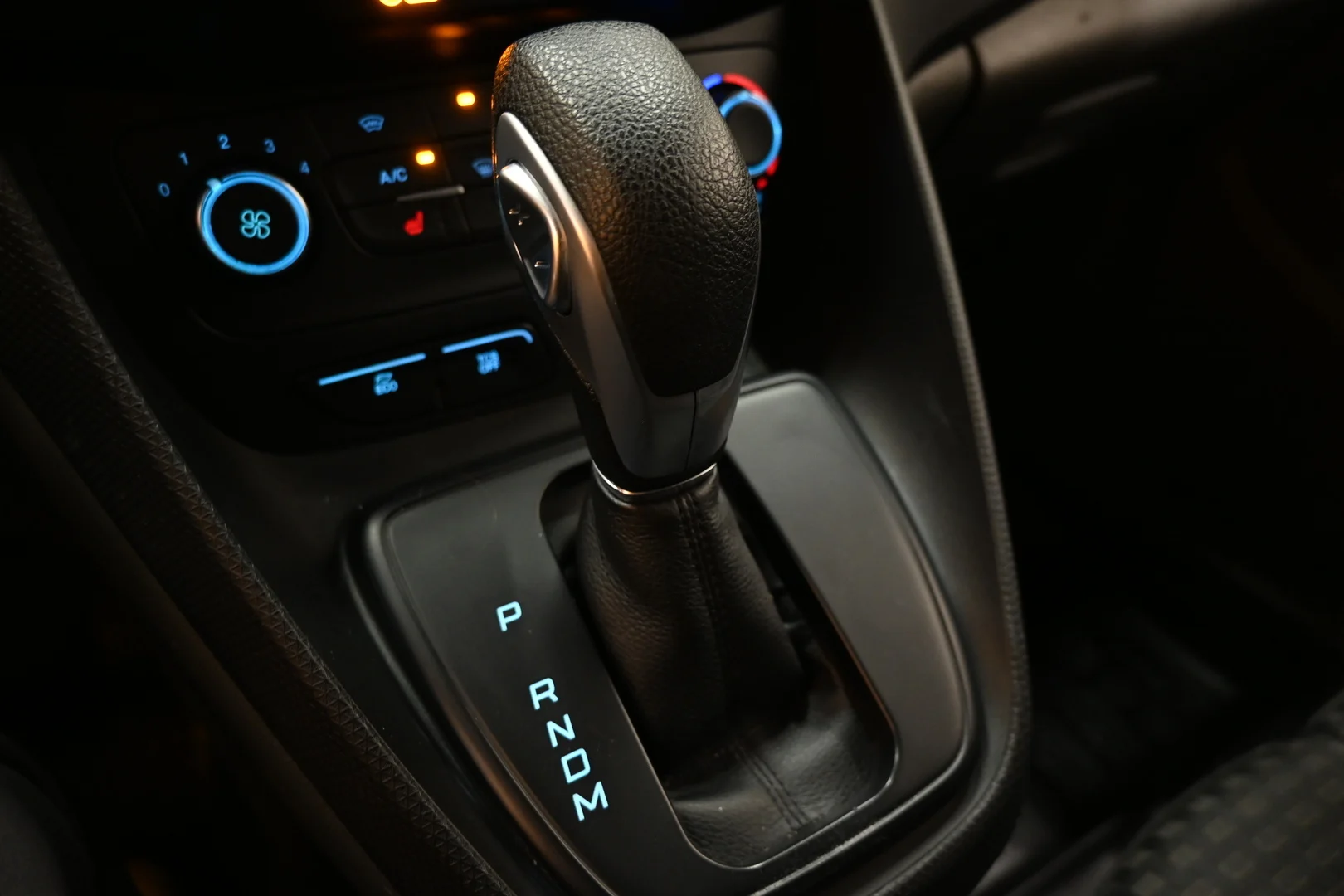 Car Image - 4C0XMHzvX1d5UEKRqYQk1p