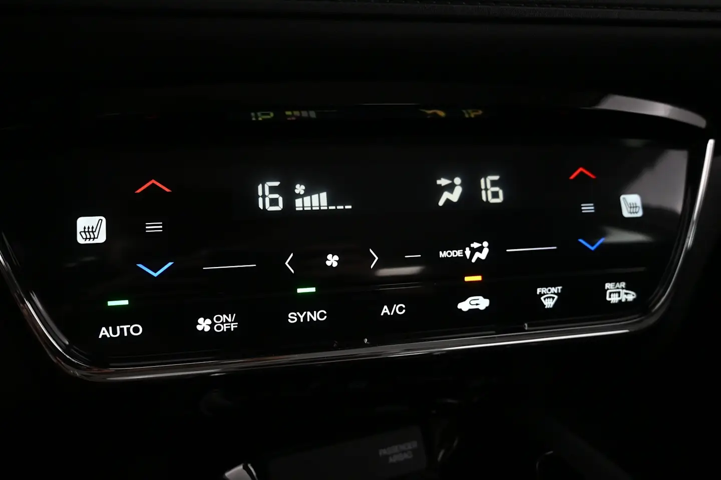 Car Image - 48MO64raa1atqnI1A7fU4F