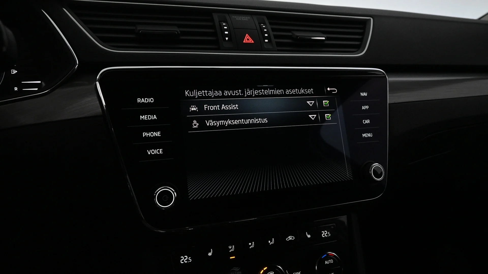 Car Image - 4jNYWFkkHGWDPUMPtGgd2x