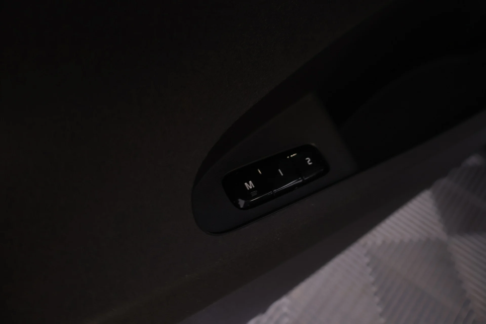 Car Image - 3xau5a4zFObnhe6iOqcox5