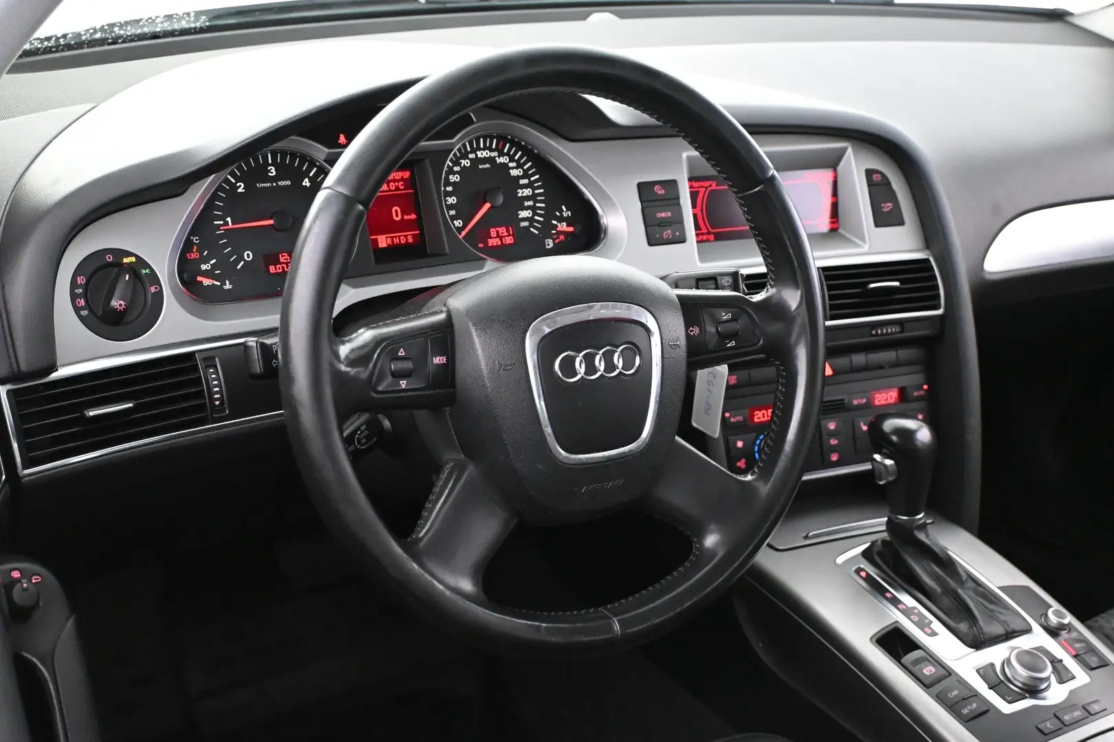 Car Image - 2PhVz1hvneY48ShKKvoYTx