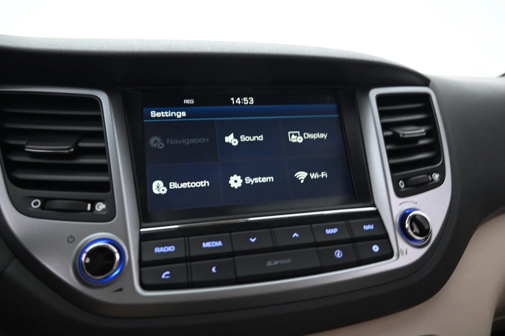 Car Image - 4T3HzvFyVanbmTNdp4zZKv