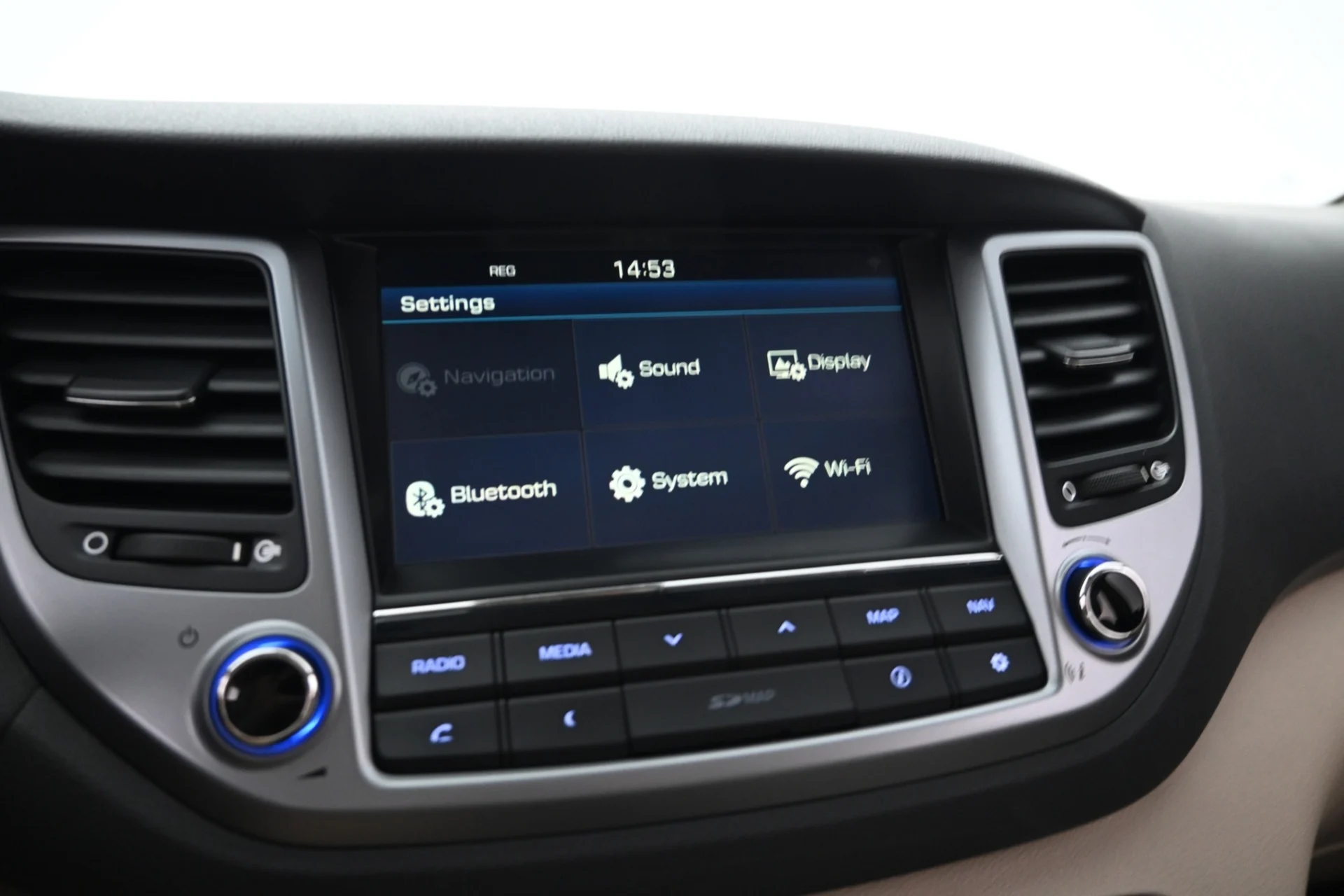 Car Image - 4T3HzvFyVanbmTNdp4zZKv