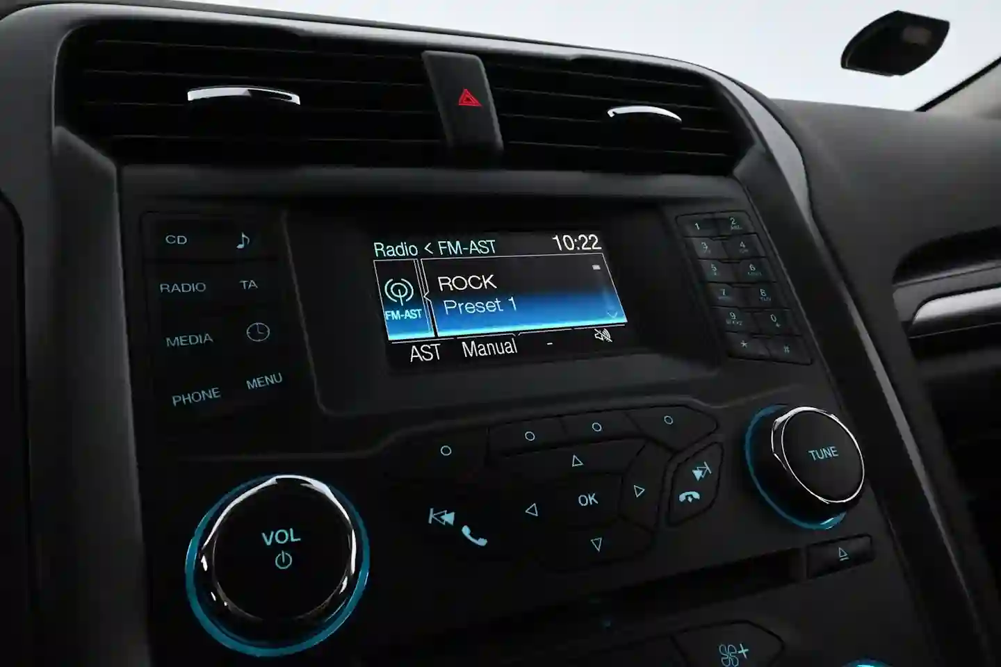 Car Image - 3jDGlIMdpDkrTbEtmeVbiS