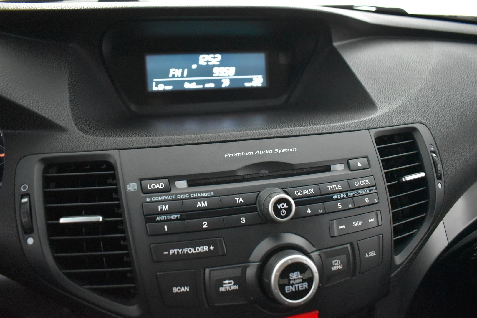 Car Image - 3XLp8imWWkSSuhSJsDM4Sz