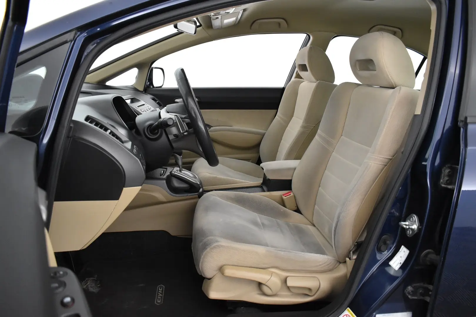 Car Image - 22hh8Q09aBfeuxuOMq2R0L