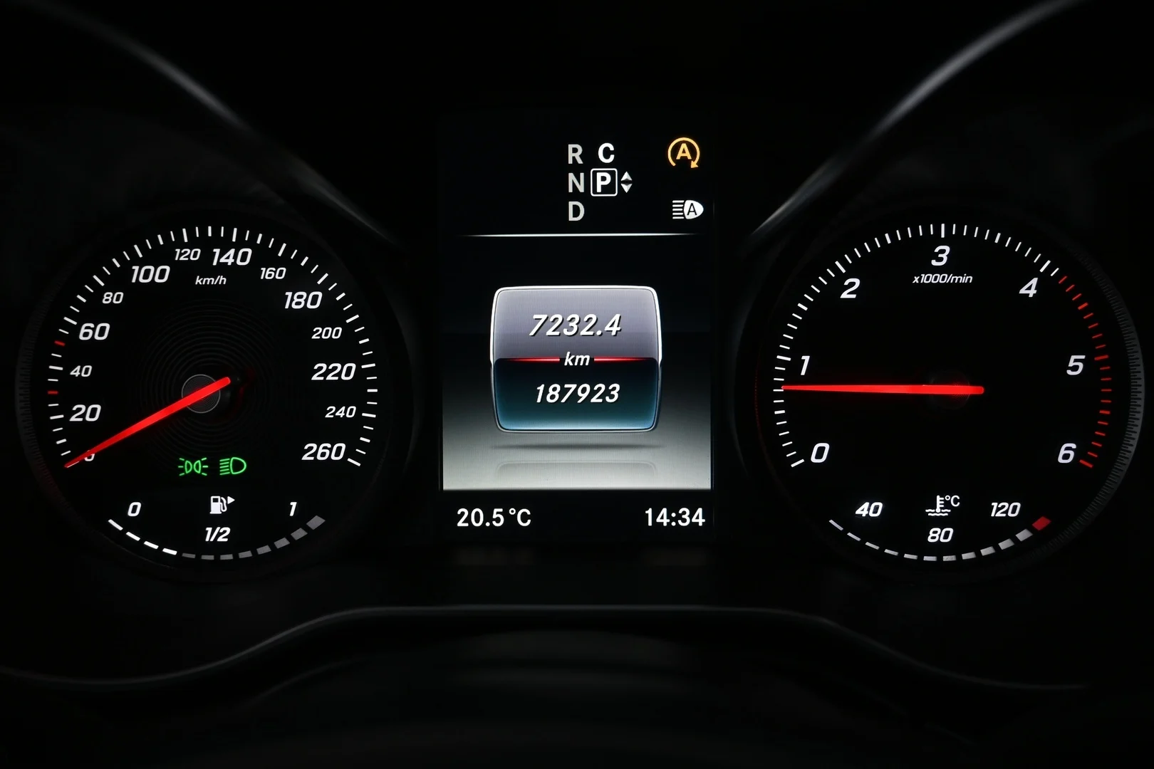 Car Image - 76w9vFwOdPGL4aVDB3DgFU