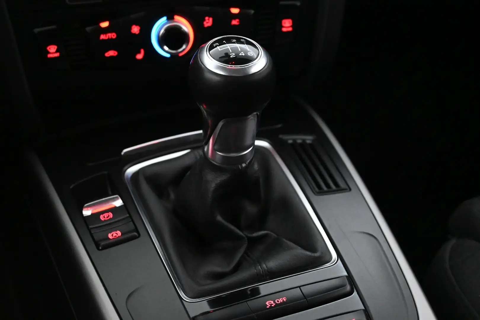 Car Image - 1hXA4cNAOvPBxFGbUrypgL