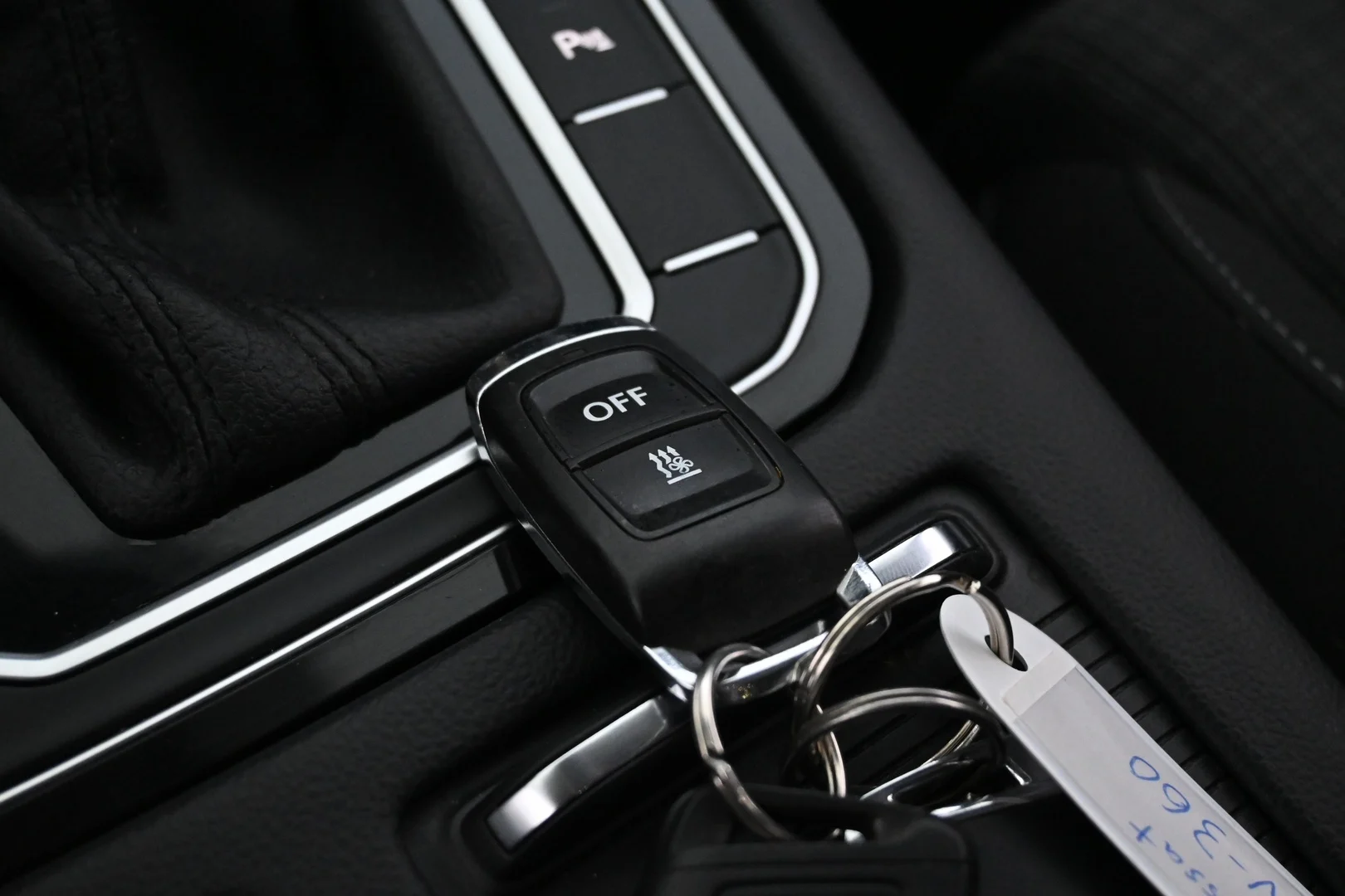 Car Image - 4NJ8zoJg7H8BsceIZGO2sf