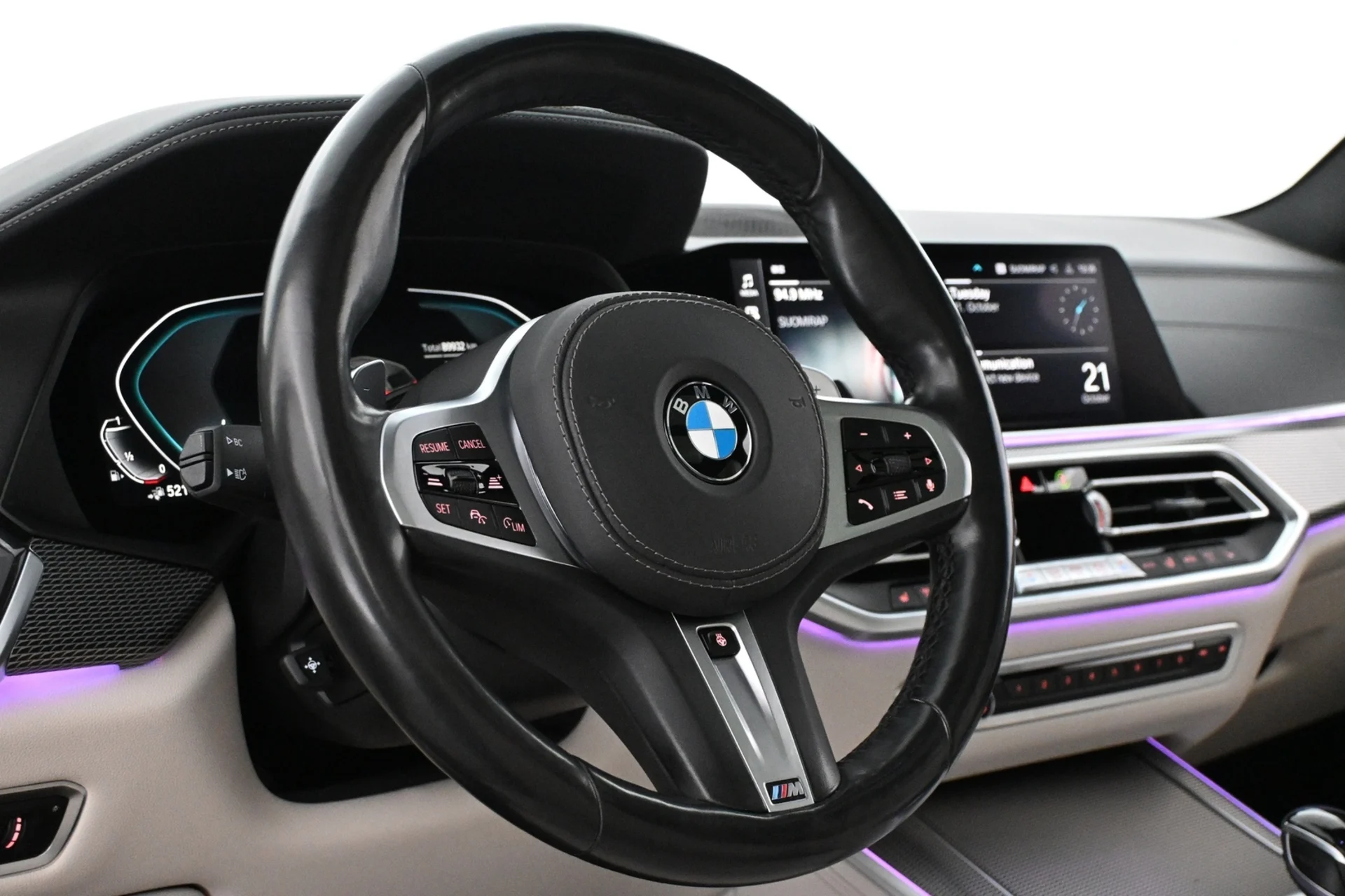 Car Image - 71UhdXTve9FuWKnvayGiFE