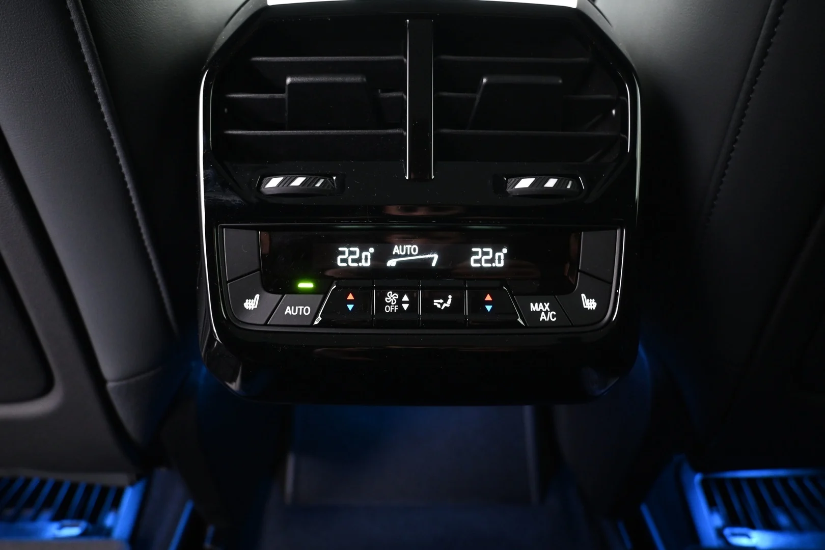 Car Image - 53Qrs6mmobI5i3ajoAOTWN