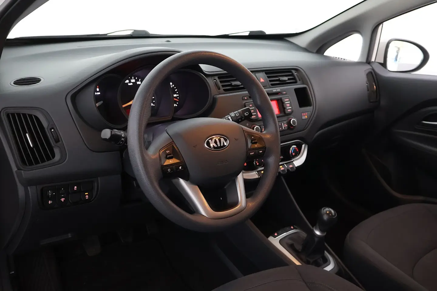 Car Image - 6ul8rdxoiJmsXLLjdFapgd